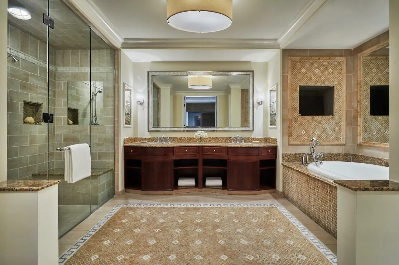 The Ocean Club, A Four Seasons Resort, Bahamas Creek Village 5*,  Bahamas